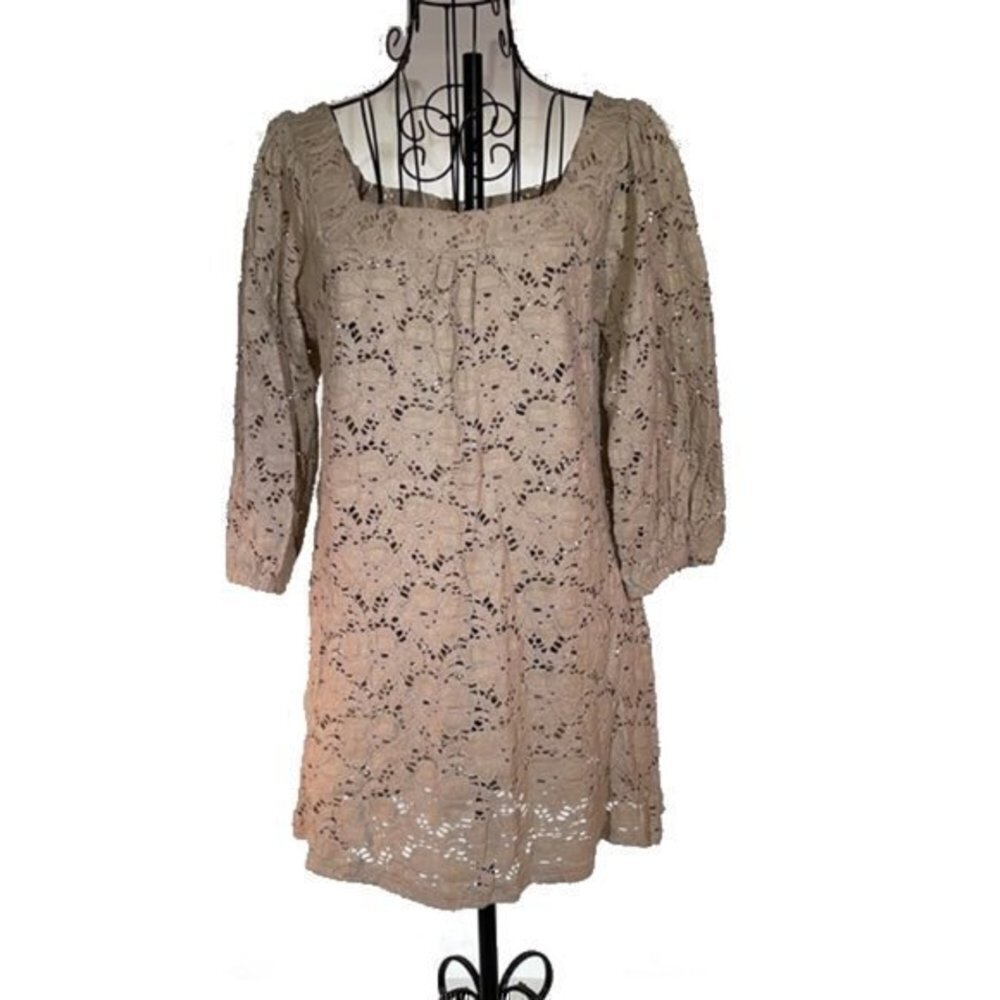 Eight Sixty | Lace Blouse